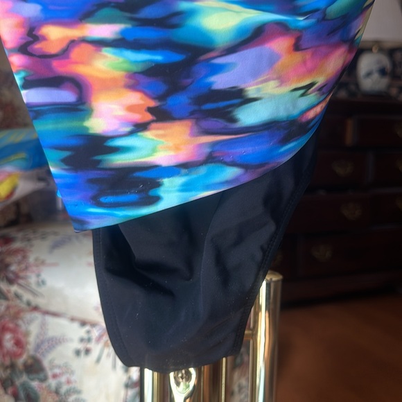 Ladies multicolor swimsuit size 16 - Picture 2 of 7